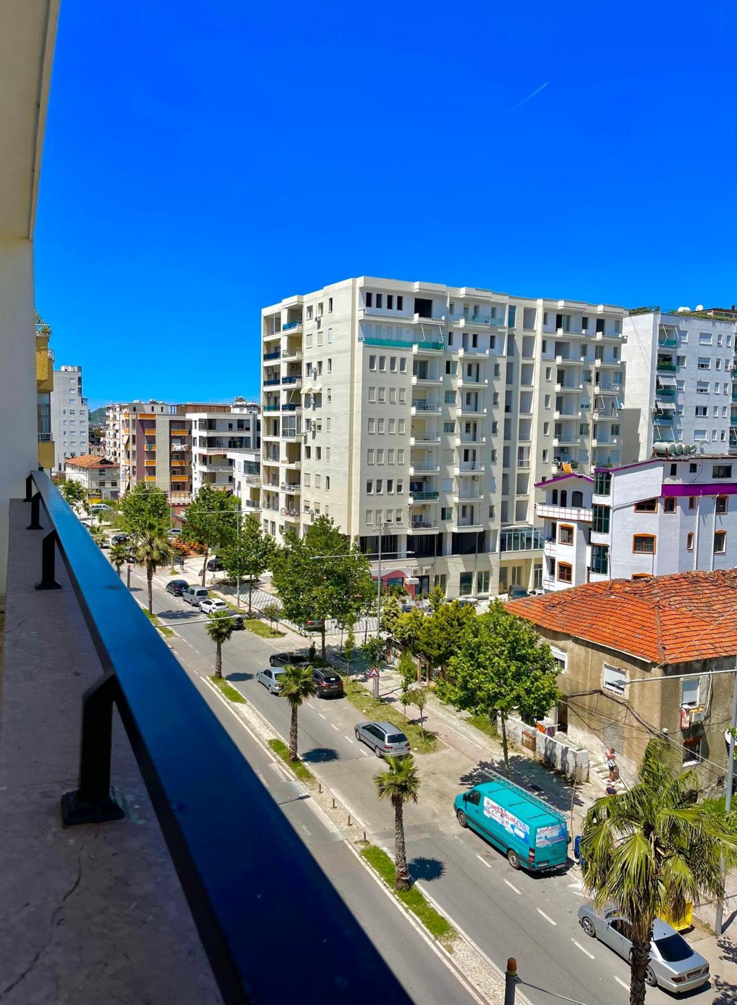Ki Apartment Дуррес Екстер'єр фото