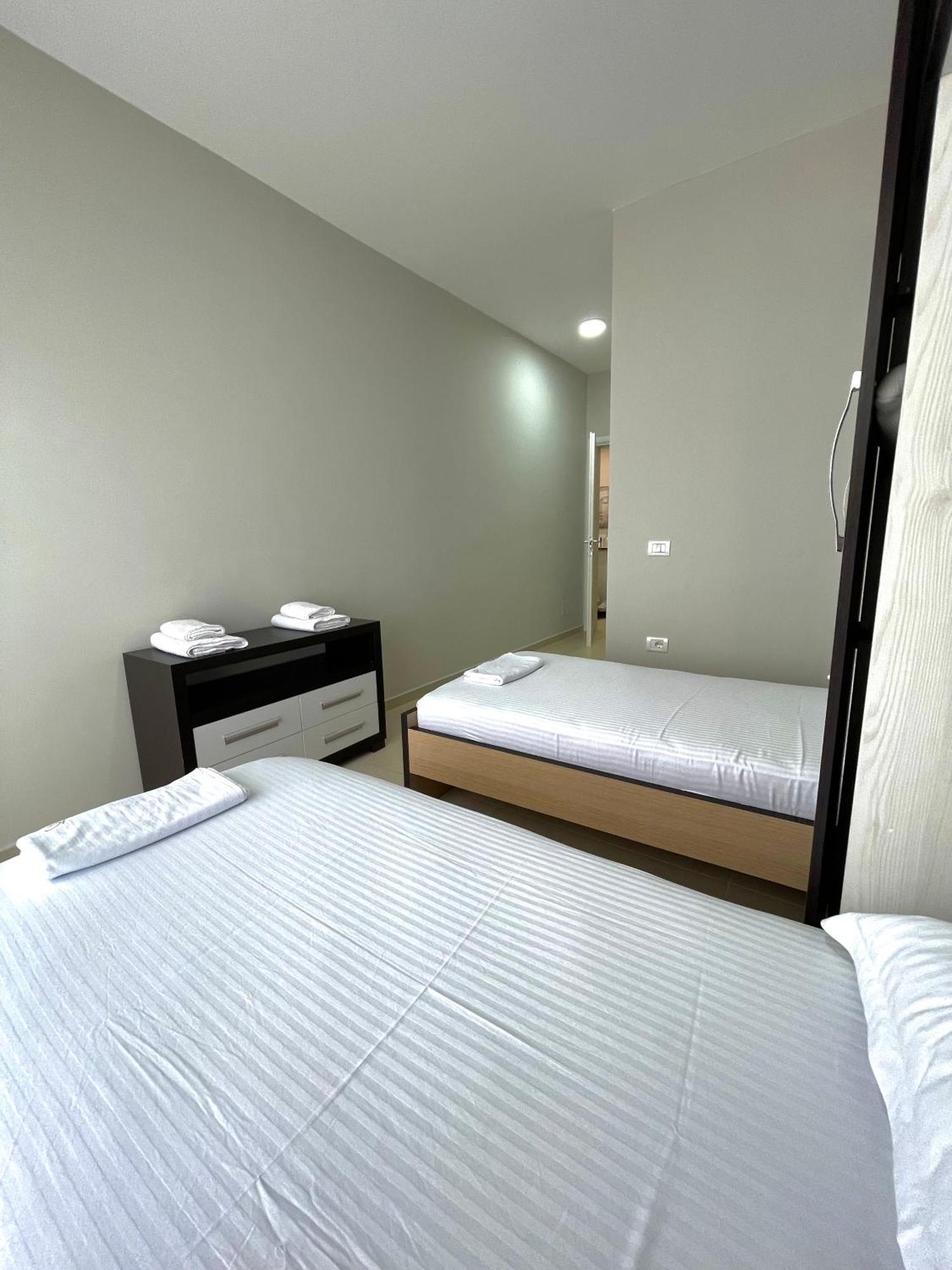 Ki Apartment Дуррес Екстер'єр фото