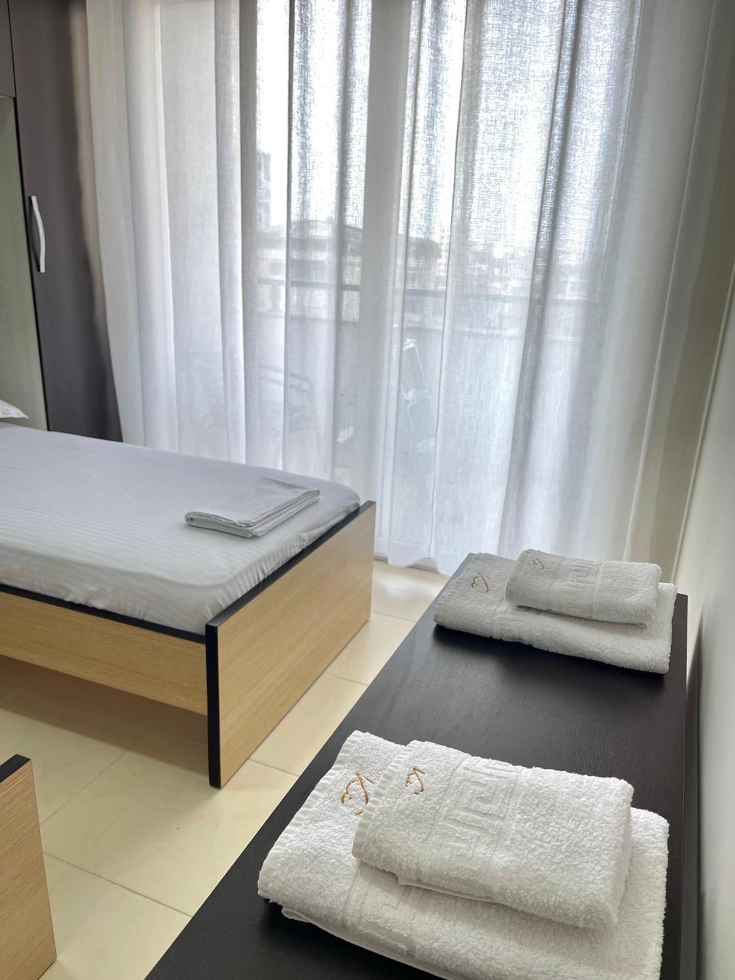 Ki Apartment Дуррес Екстер'єр фото